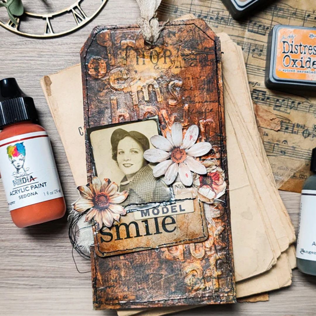 Troqueles Thinlits Alphanumeric Cutout Lower de Tim Holtz