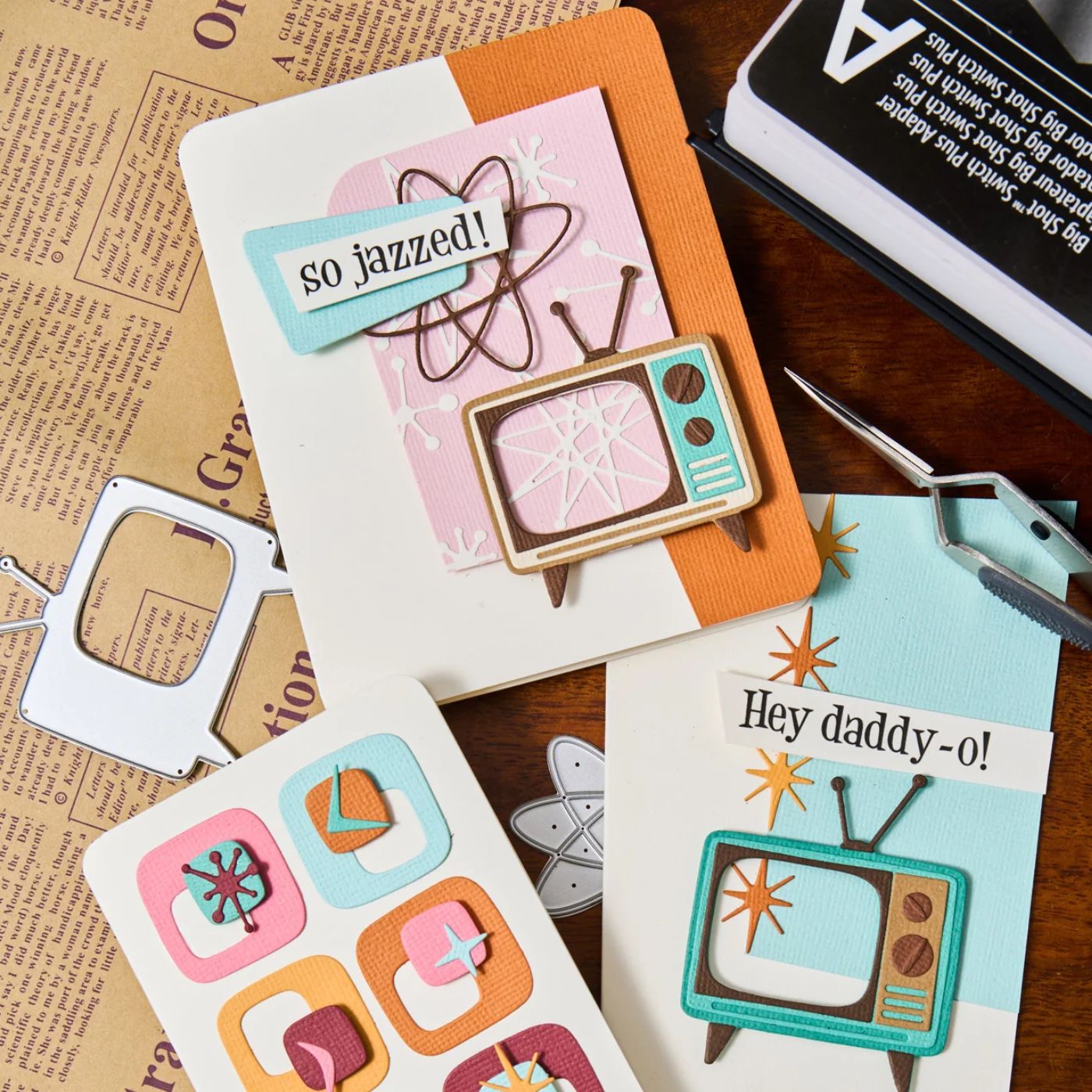 Troqueles Thinlits Vault Atomic Retro de Tim Holtz