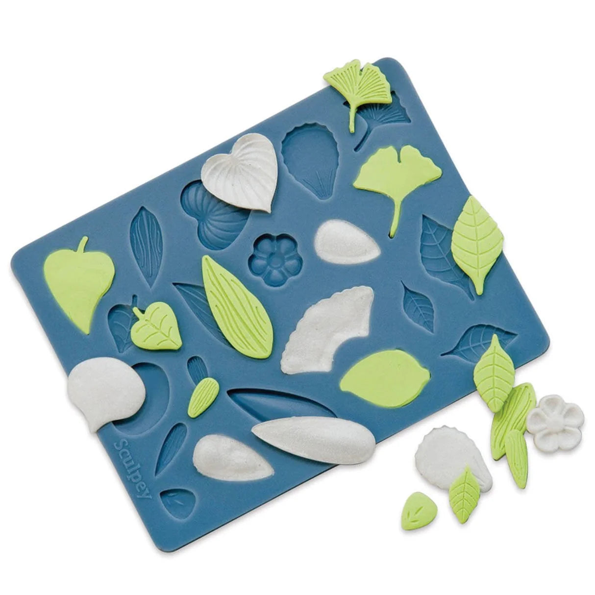 Molde flexible Sculpey de flores y hojas para arcilla polimérica, con piezas ya desmoldadas