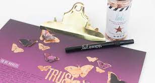 Plumón Adhesivo de Punta Delgada