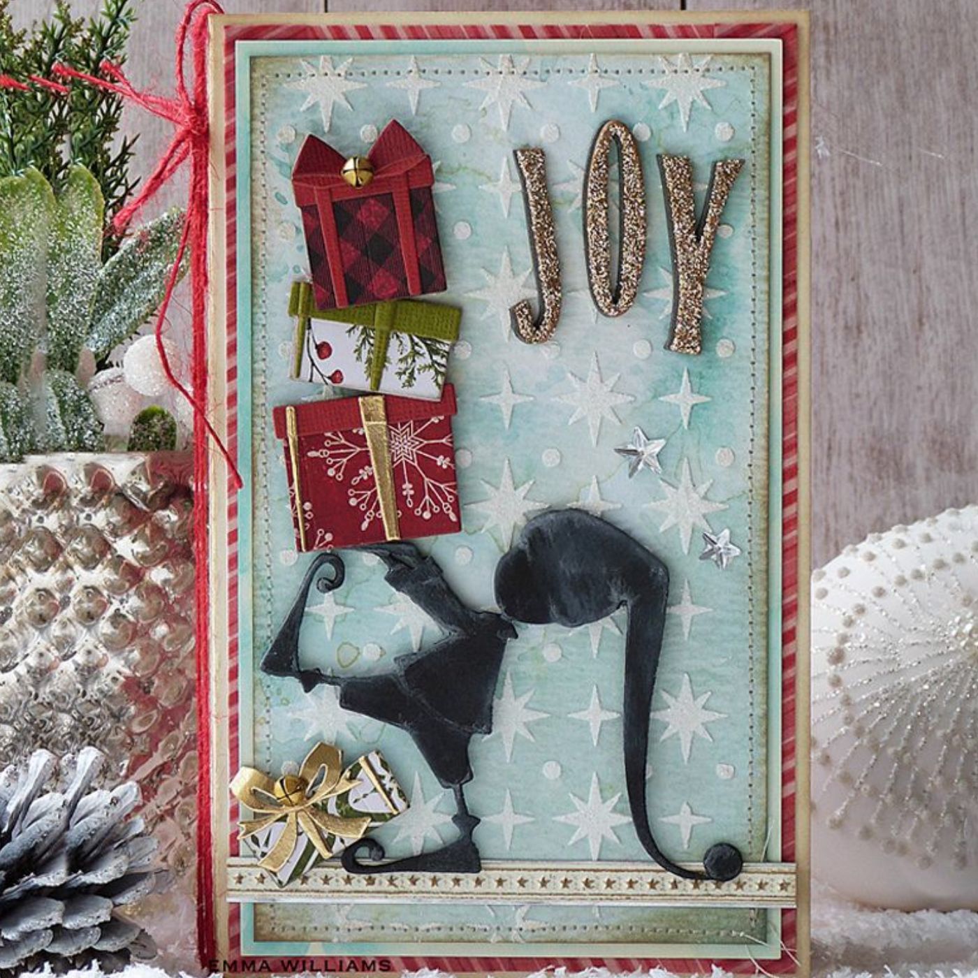 Troqueles Thinlits Ayudante de Papá Noel - Navidad de Tim Holtz