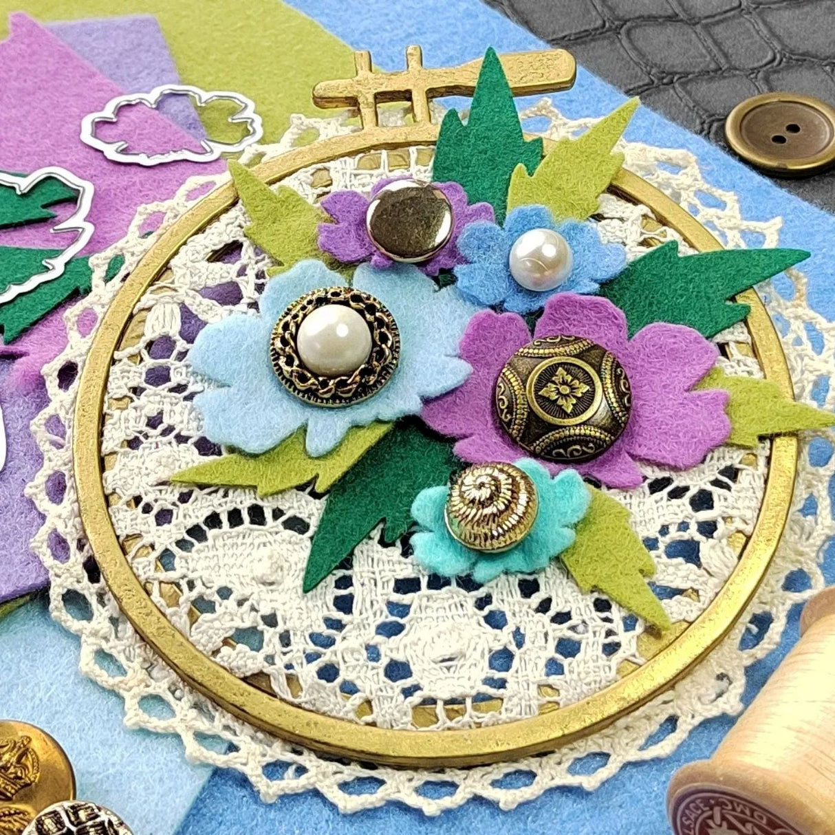 Troqueles Thinlits Sobre, carpeta y flores (vista 2)