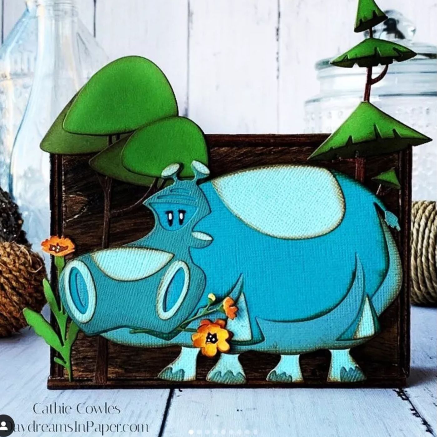 Troqueles Thinlits Colorize Hipopótamo Bernice para armar de Tim Holtz