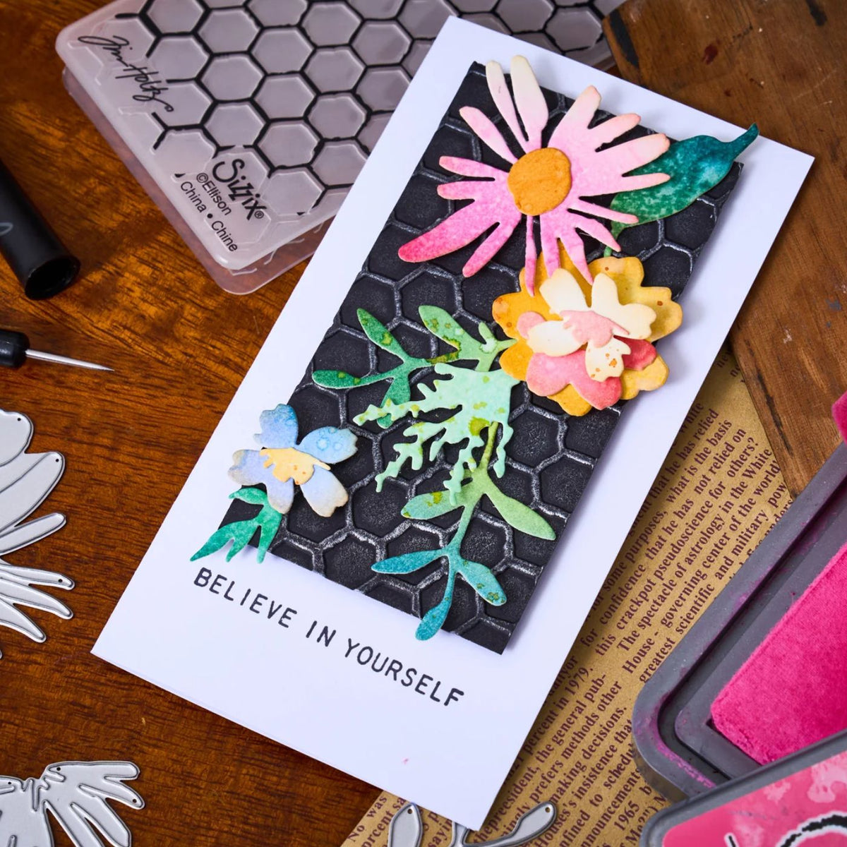 Troqueles Thinlits con Folder Embossing Floristry para Sidekick de Tim Holtz (vista 3)