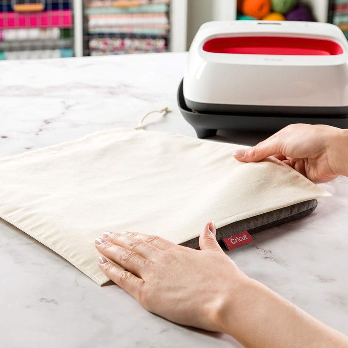 Plancha Cricut EasyPress 2 Frambuesa 22.5x22.5cm (vista 2)